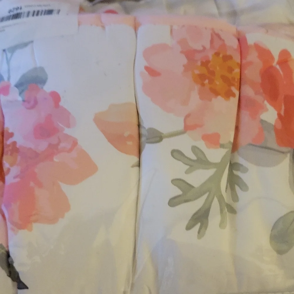 La Premura 2pc watercolor floral comforter bed skirt pastel pink crib size New …